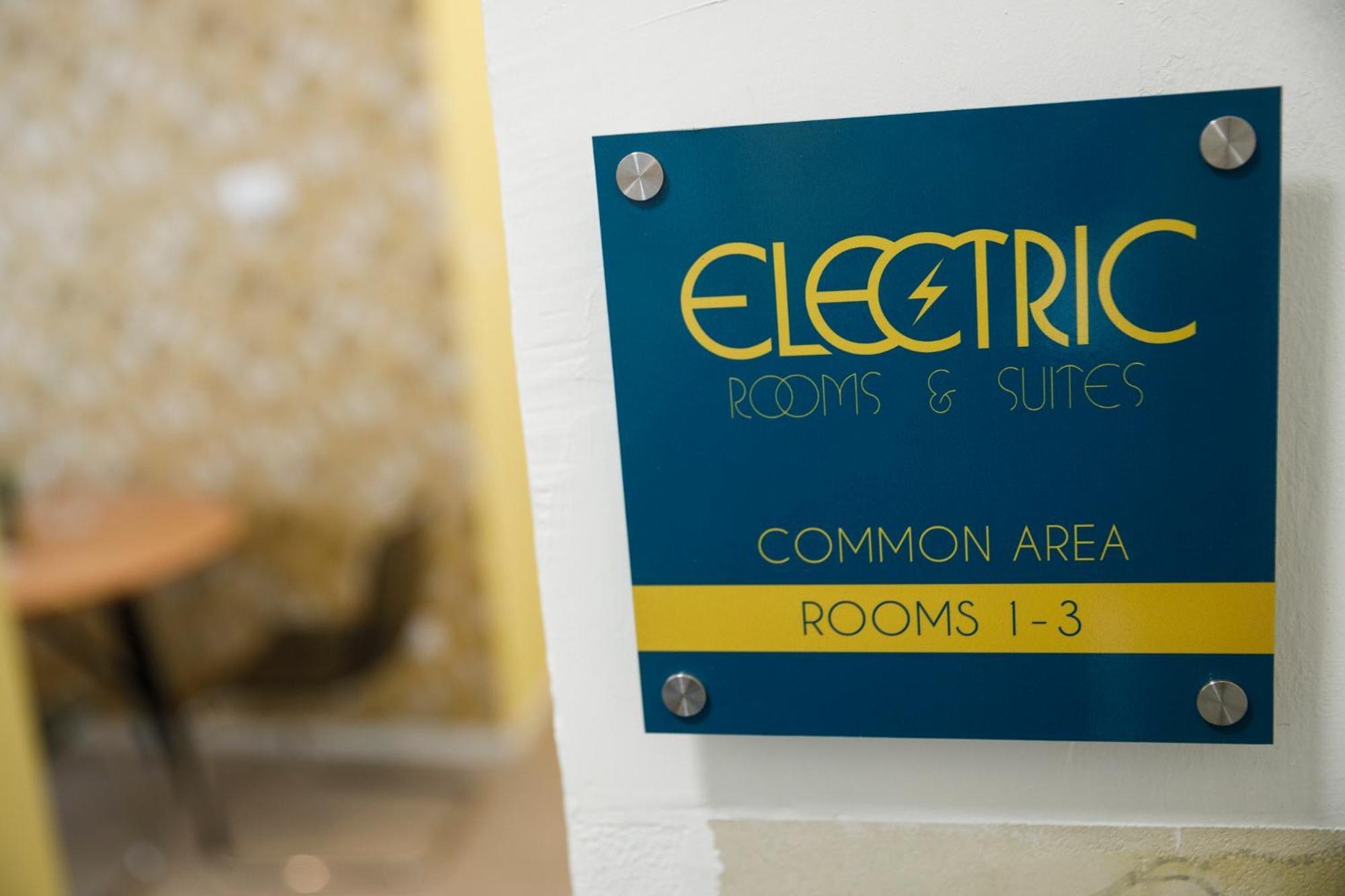 Electric Rooms & Suites Trento Pokoj fotografie